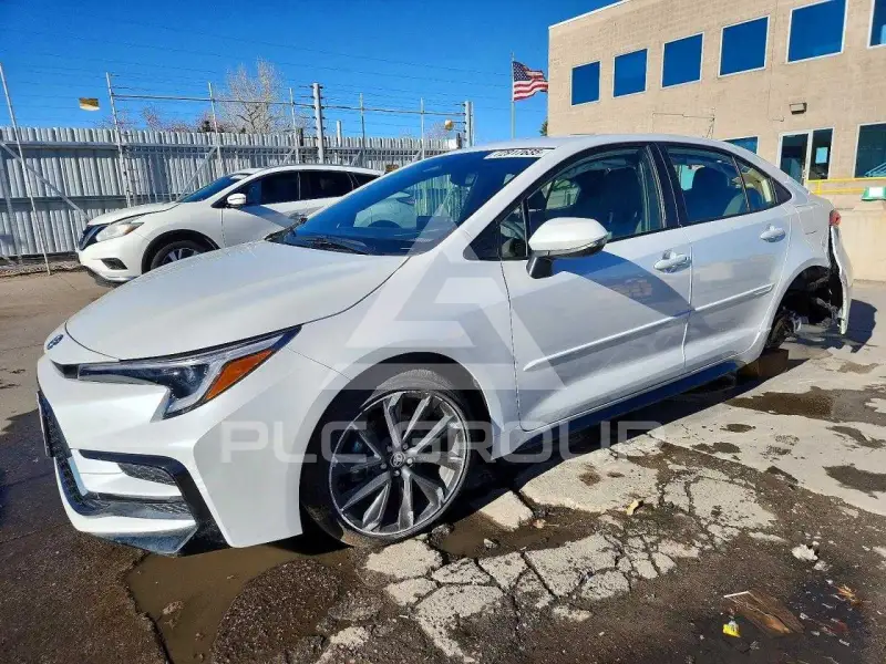 2025 Toyota COROLLA photo