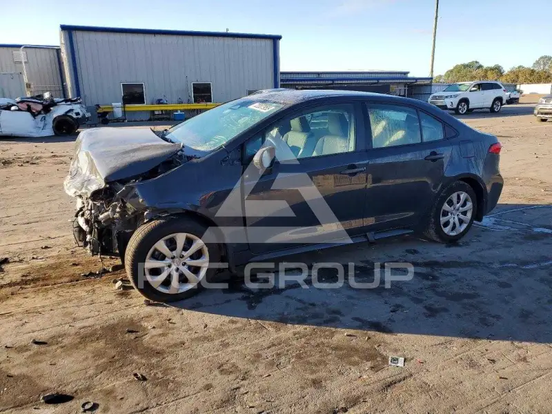 2025 Toyota COROLLA фото