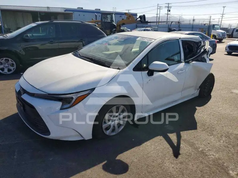 2025 Toyota COROLLA фото