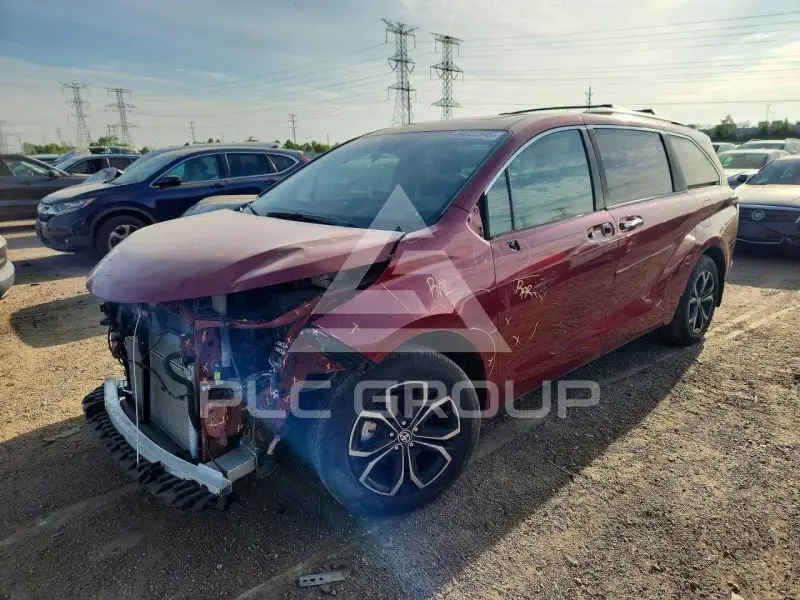 2025 Toyota SIENNA фото