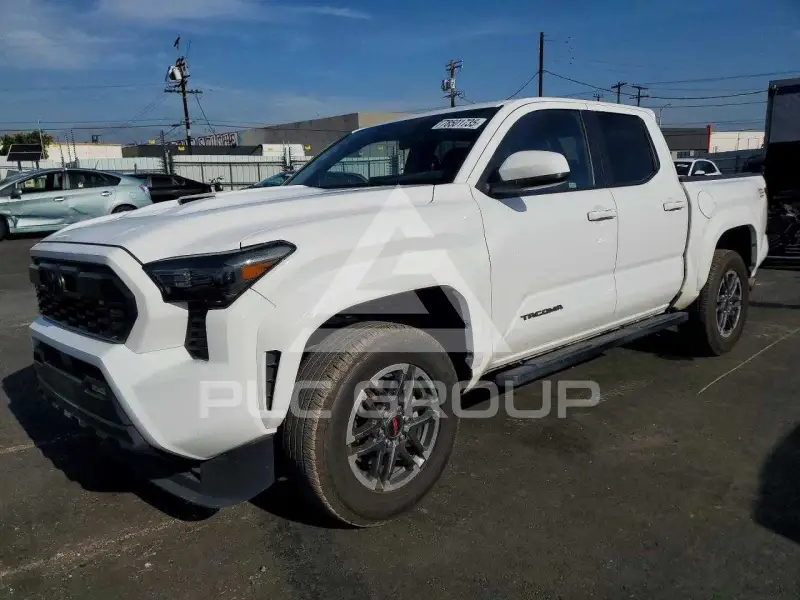 2025 Toyota TACOMA photo