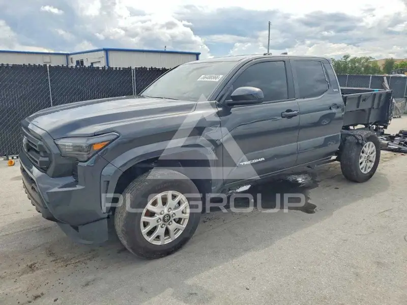 2025 Toyota TACOMA photo