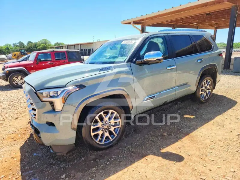 2025 Toyota SEQUOIA photo