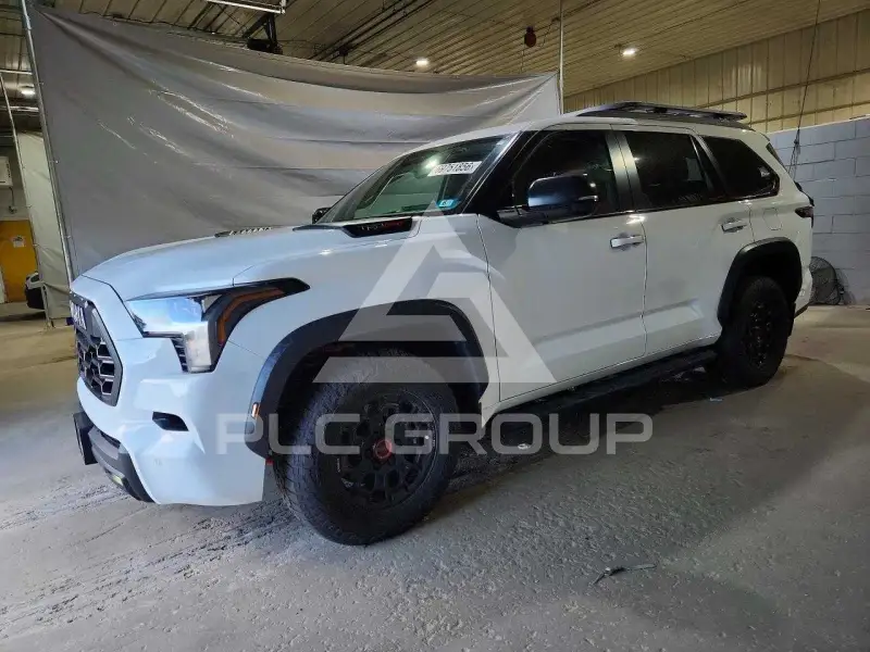2025 Toyota SEQUOIA photo