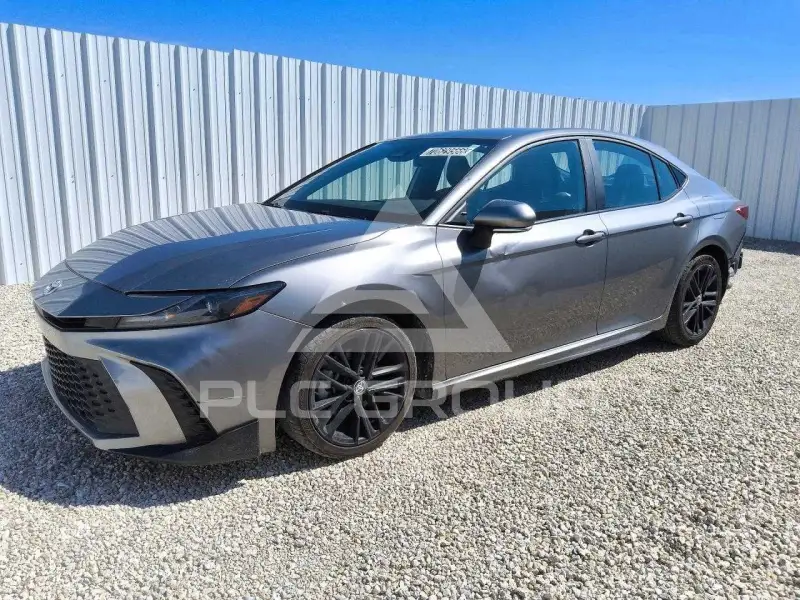 2025 Toyota CAMRY photo