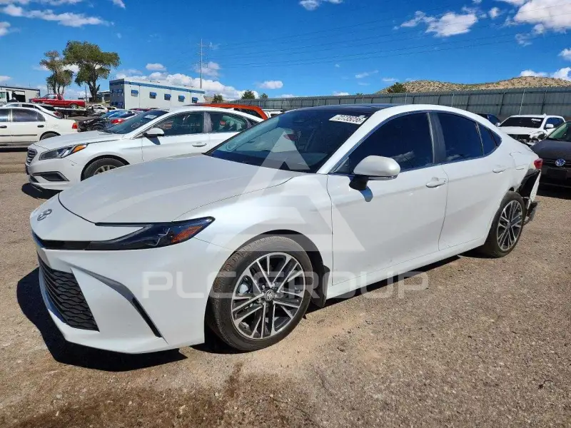 2025 Toyota CAMRY фото