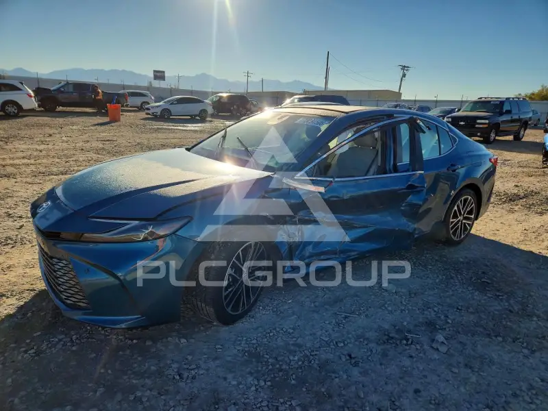 2025 Toyota CAMRY фото