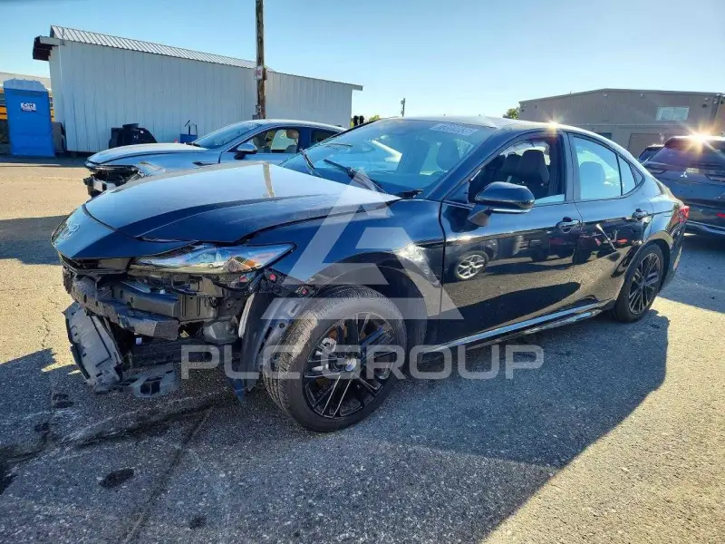 2025 Toyota CAMRY фото