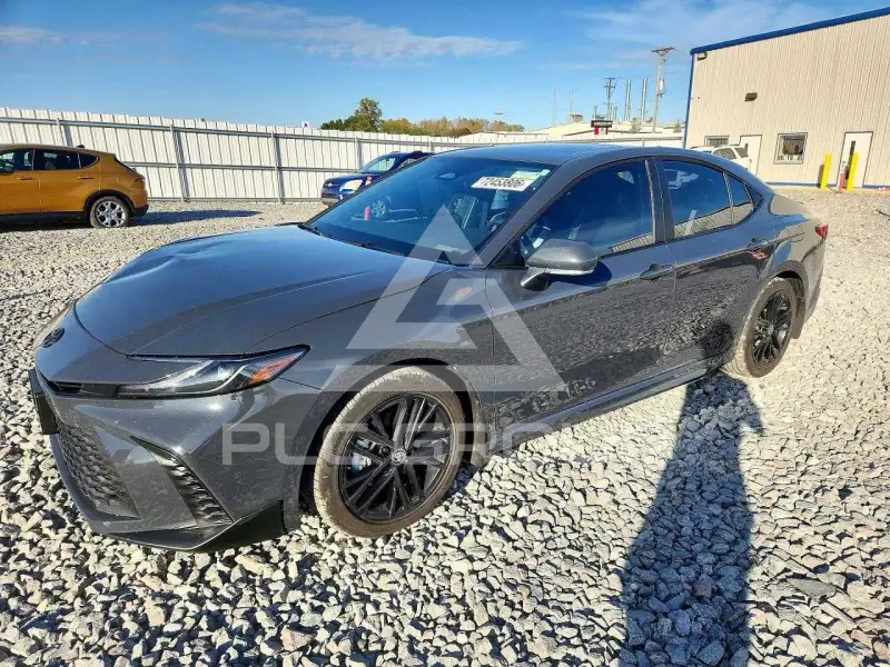 2025 Toyota CAMRY фото