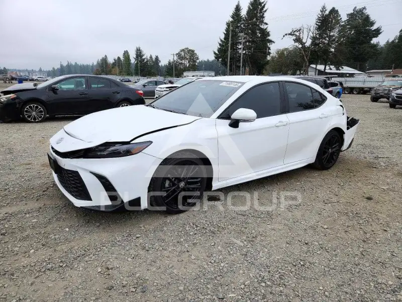 2025 Toyota CAMRY фото