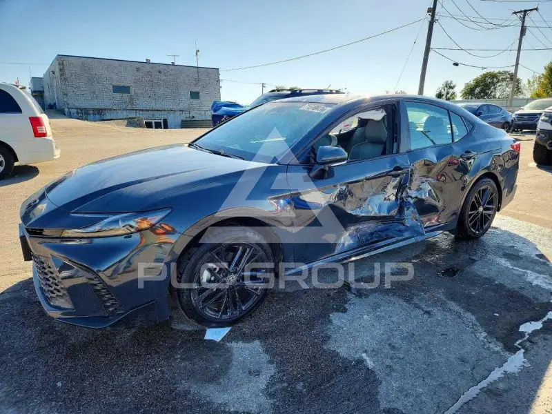 2025 Toyota CAMRY фото
