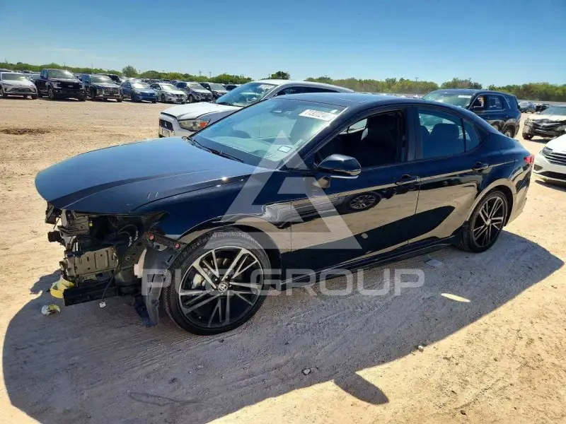 2025 Toyota CAMRY фото