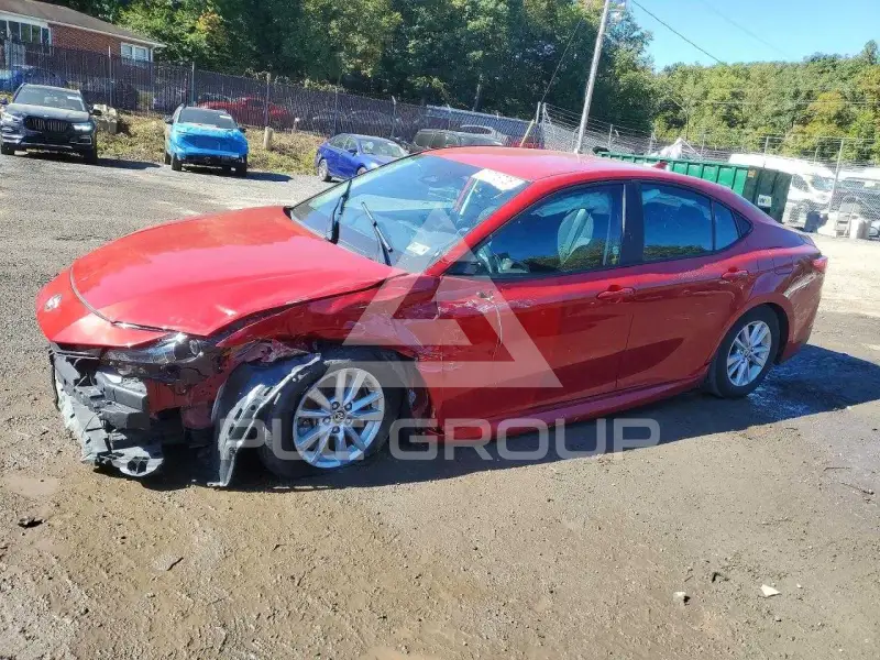 2025 Toyota CAMRY photo