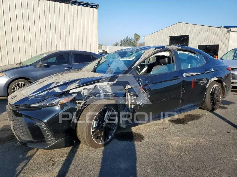2025 Toyota CAMRY фото