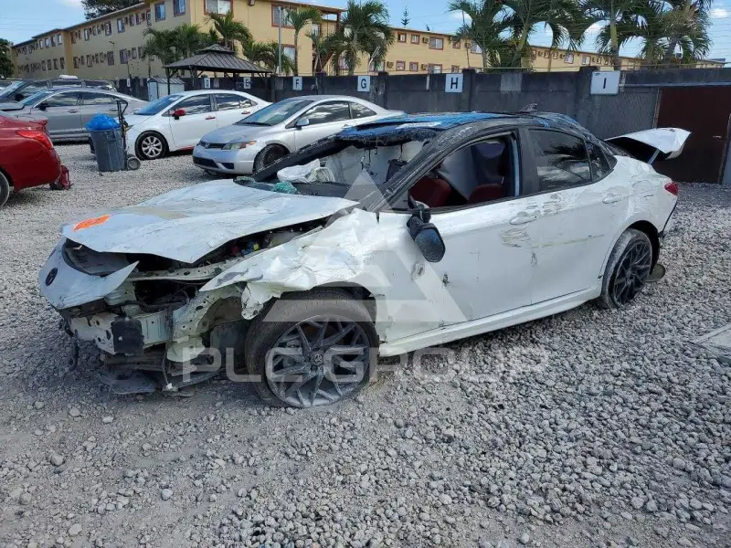 2025 Toyota CAMRY фото