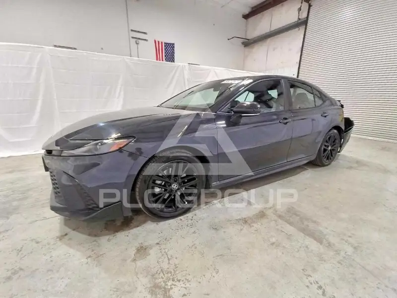 2025 Toyota CAMRY фото