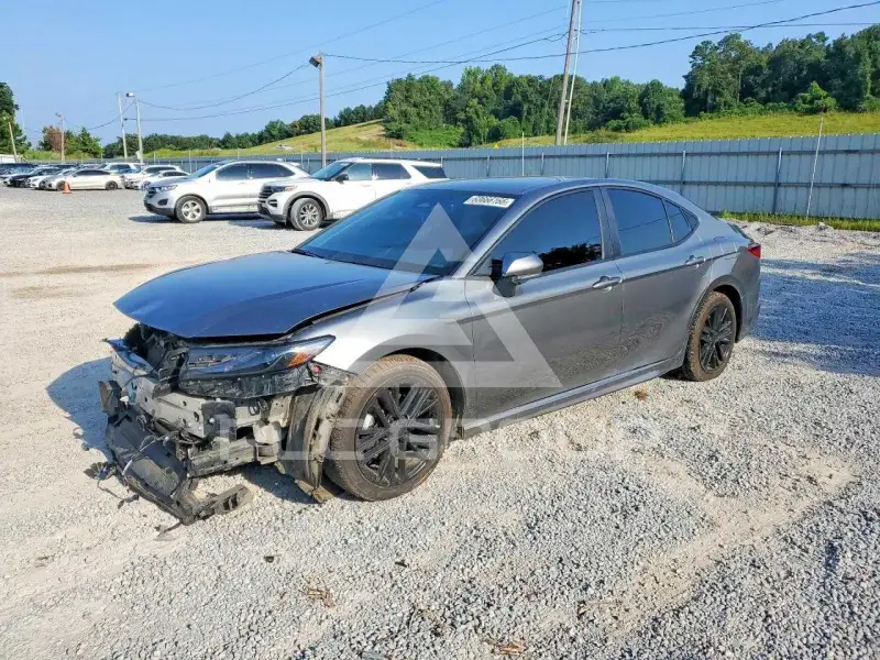2025 Toyota CAMRY фото
