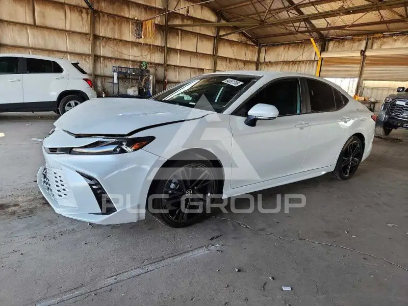 2025 Toyota CAMRY photo