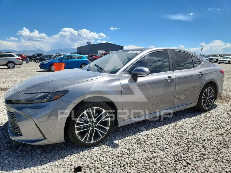 2025 Toyota CAMRY фото