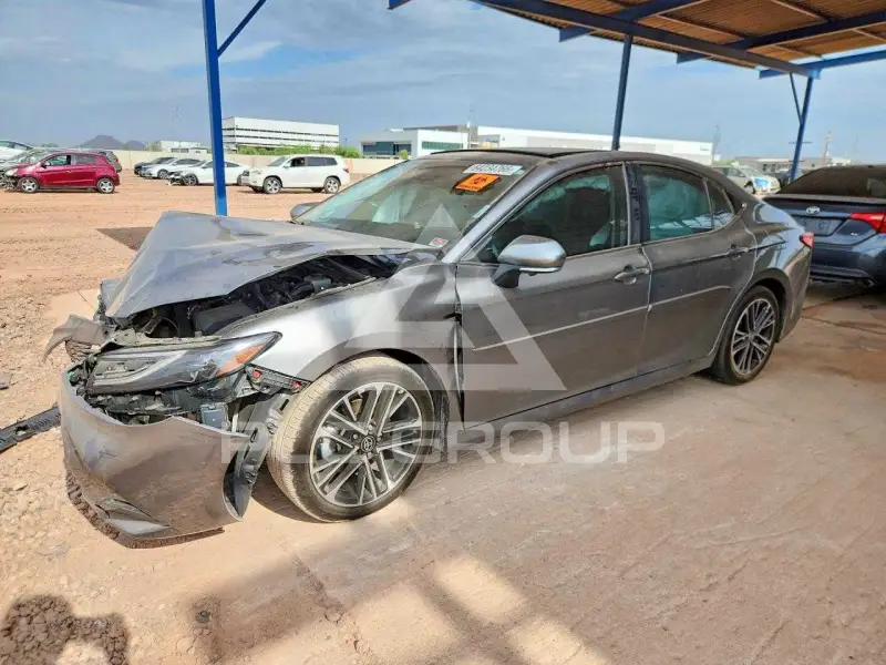 2025 Toyota CAMRY фото
