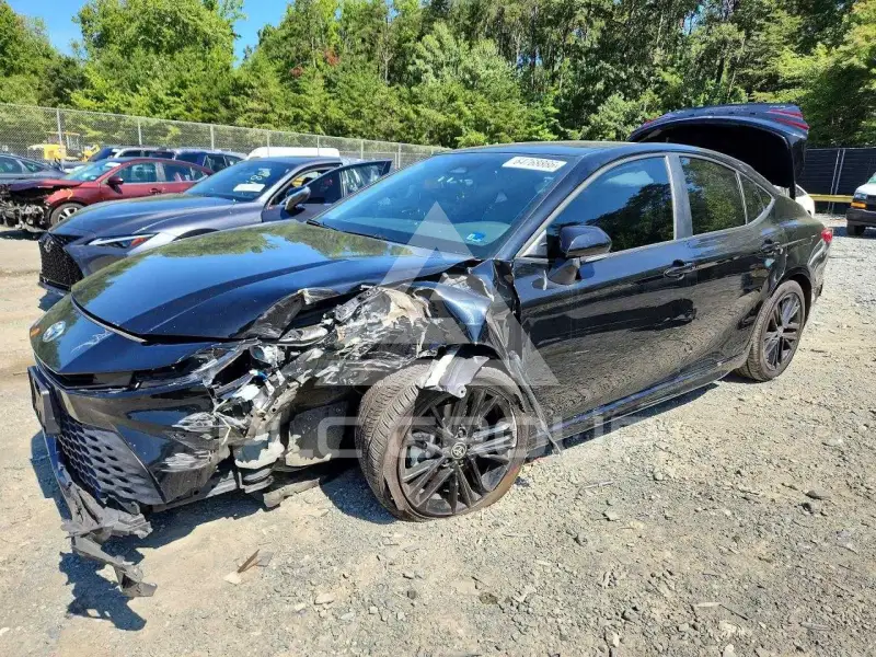 2025 Toyota CAMRY photo