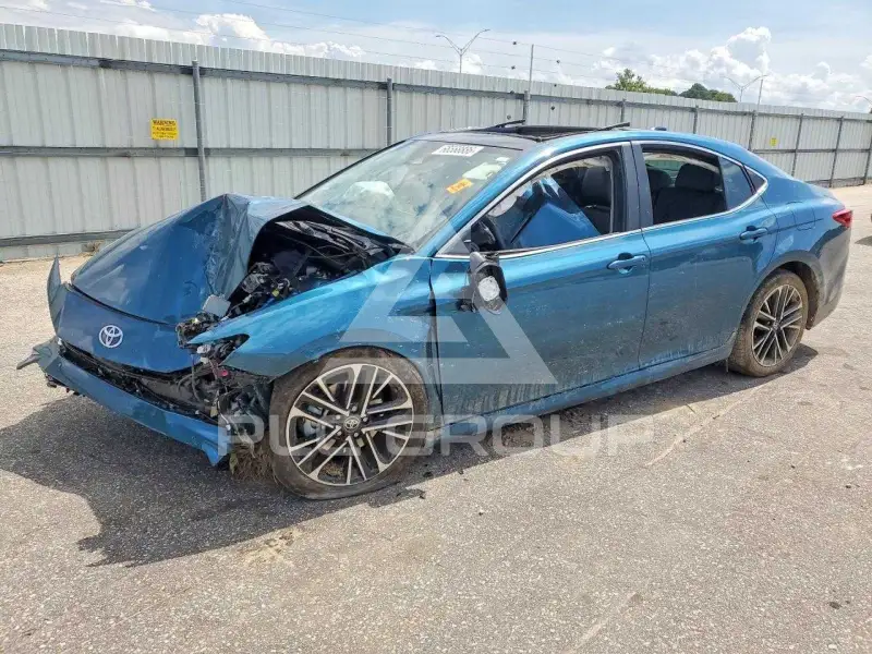 2025 Toyota CAMRY фото