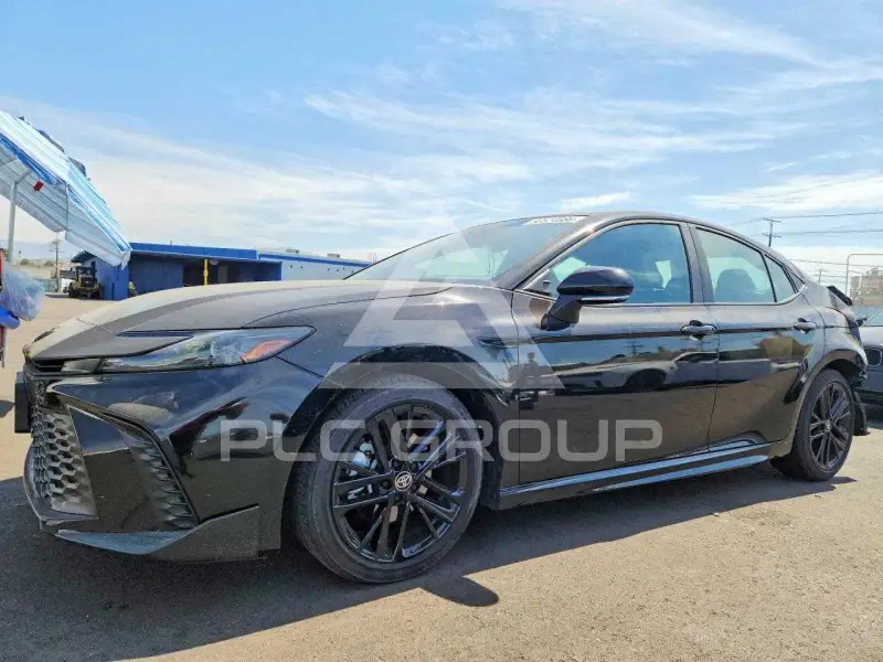 2025 Toyota CAMRY фото