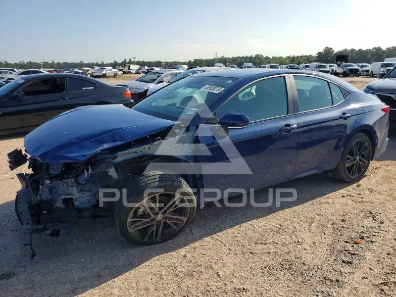 2025 Toyota CAMRY фото