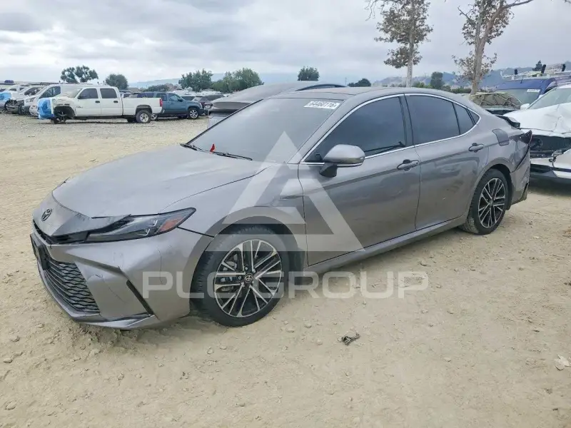 2025 Toyota CAMRY фото