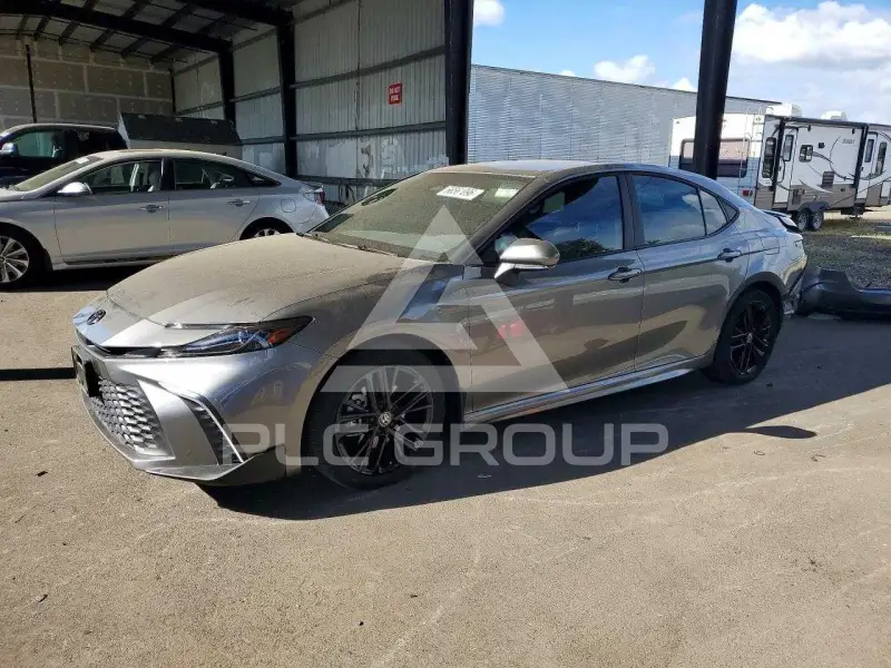 2025 Toyota CAMRY фото