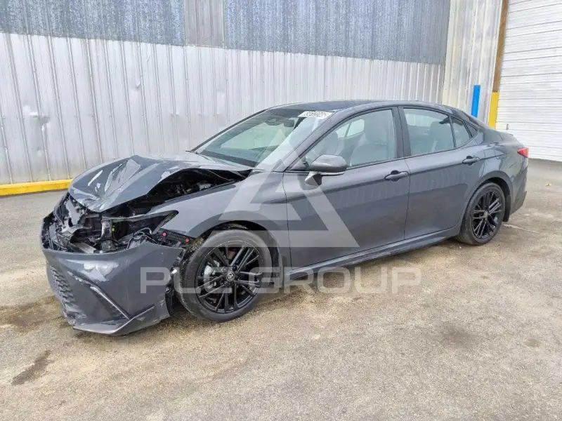 2025 Toyota CAMRY фото