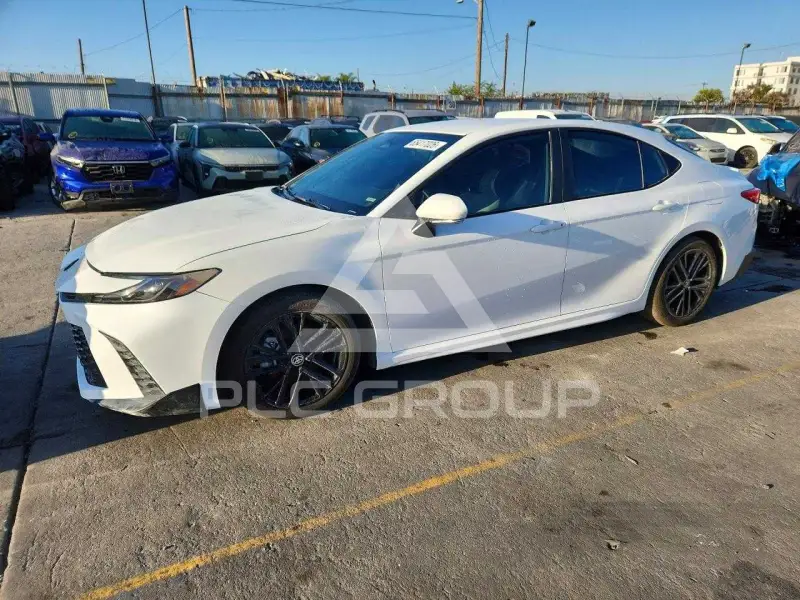 2025 Toyota CAMRY photo
