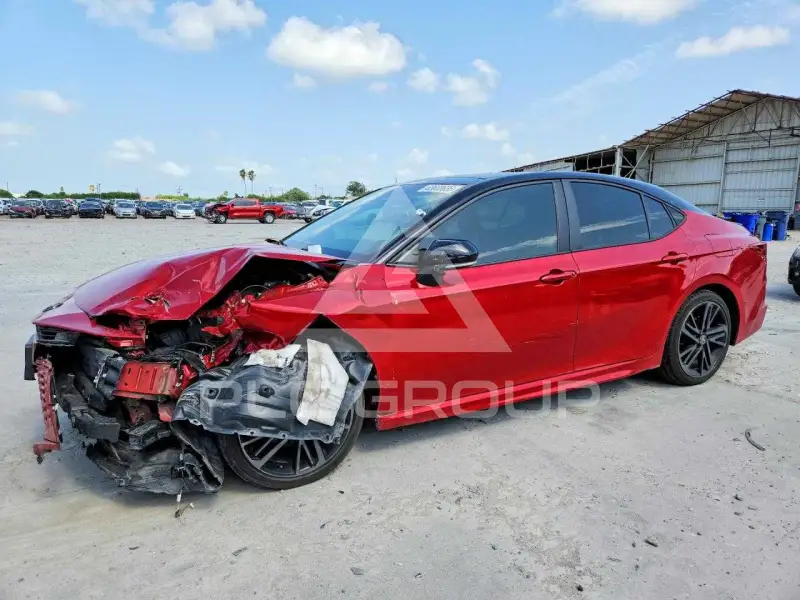 2025 Toyota CAMRY photo