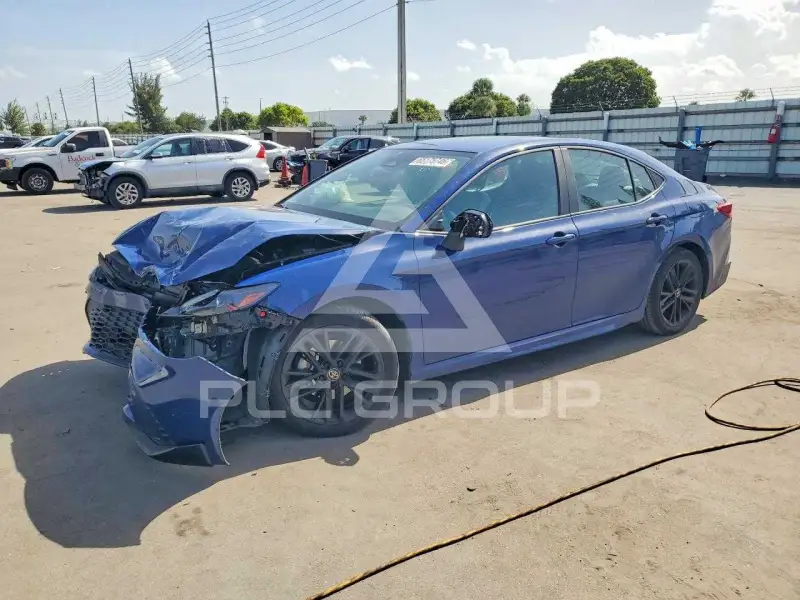 2025 Toyota CAMRY фото