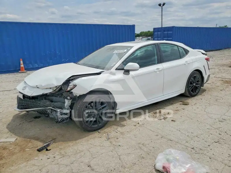 2025 Toyota CAMRY фото