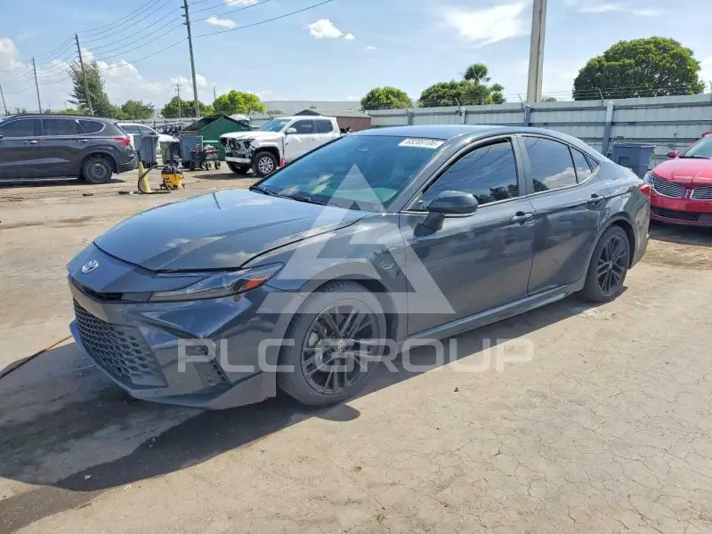 2025 Toyota CAMRY фото