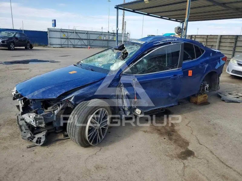 2025 Toyota CAMRY фото