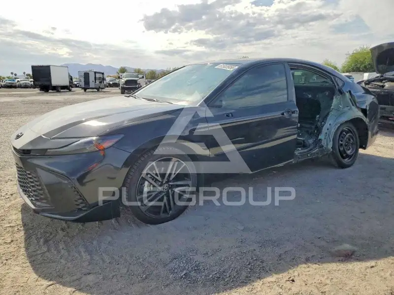 2025 Toyota CAMRY фото