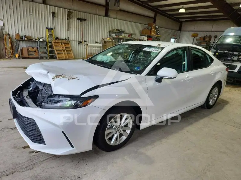 2025 Toyota CAMRY фото