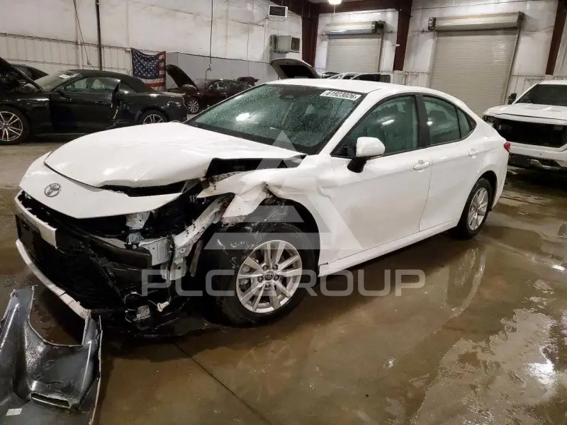 2025 Toyota CAMRY фото