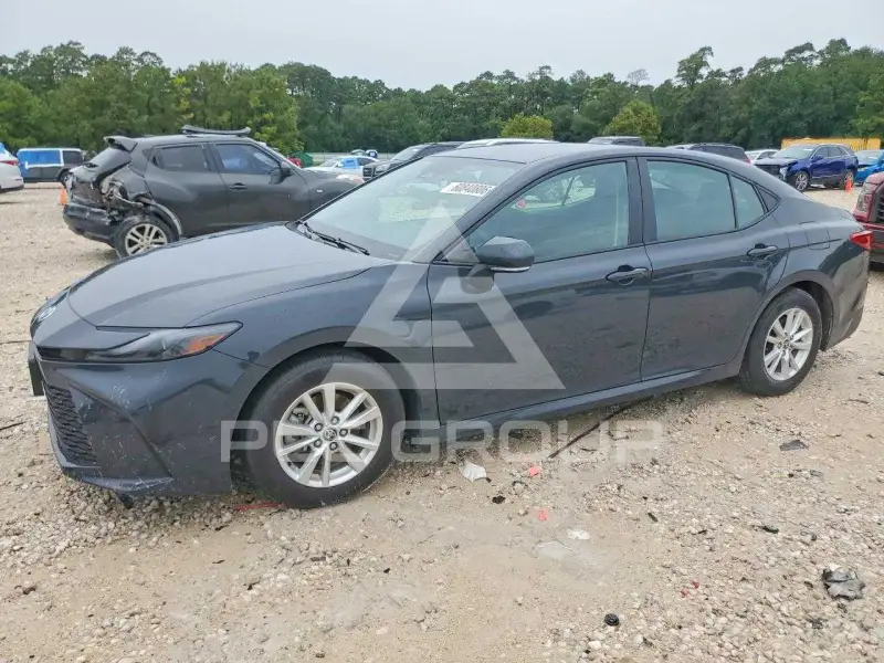2025 Toyota CAMRY фото