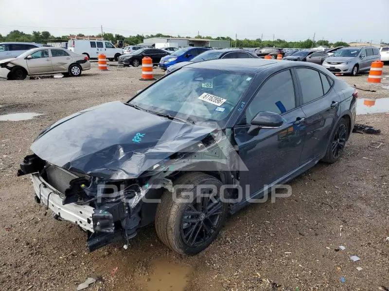 2025 Toyota CAMRY фото