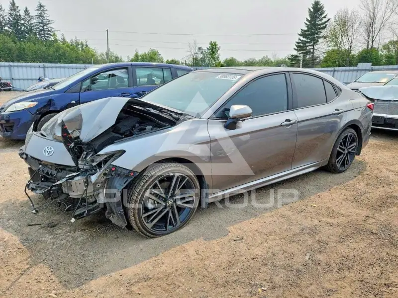 2025 Toyota CAMRY photo
