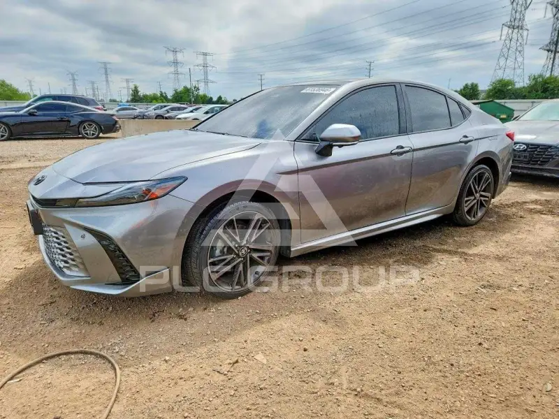 2025 Toyota CAMRY фото