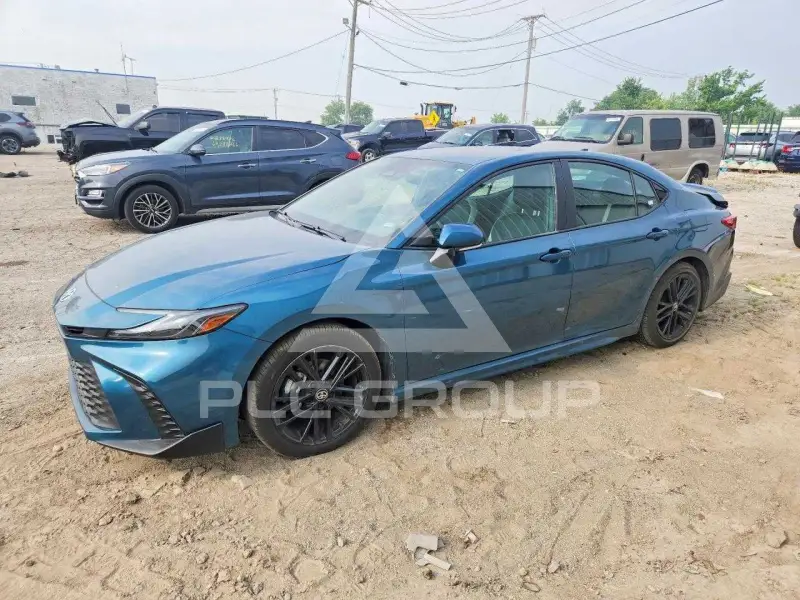 2025 Toyota CAMRY фото
