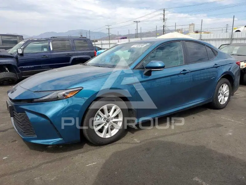 2025 Toyota CAMRY фото