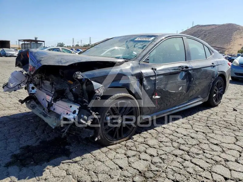 2025 Toyota CAMRY photo