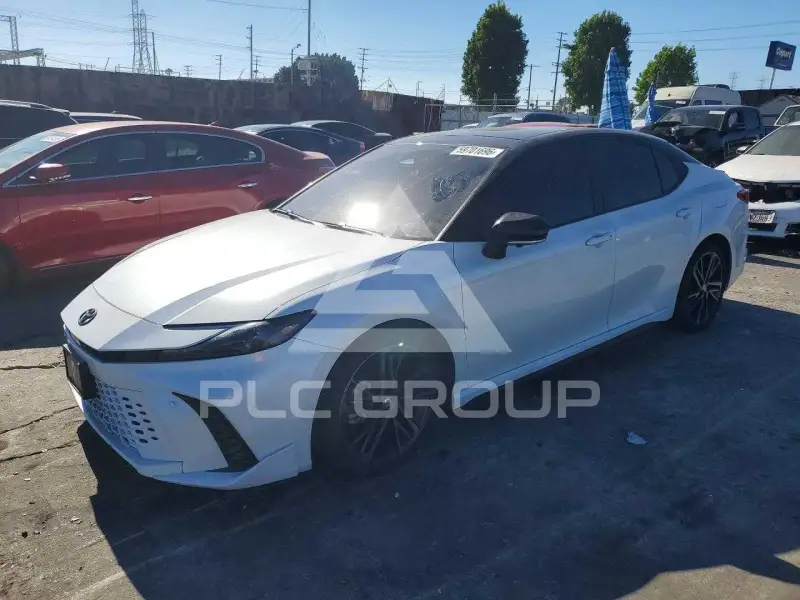 2025 Toyota CAMRY фото