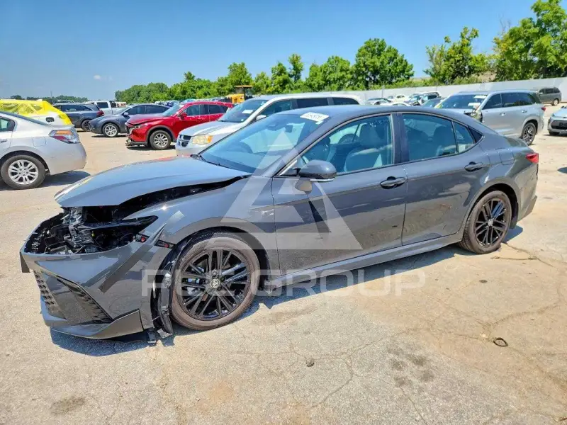 2025 Toyota CAMRY фото