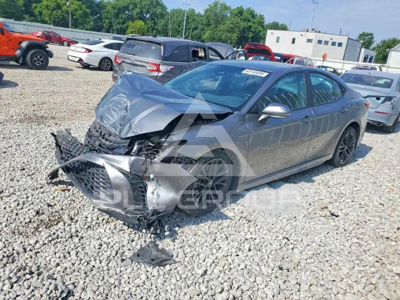 2025 Toyota CAMRY photo